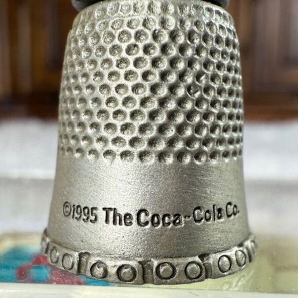 NWOT Vintage 1995 Coca-Cola Genuine Pewter Coke Bottle Thimble - Picture 4 of 13